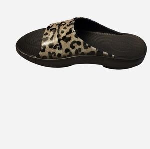 OOFOS Black and Leopard Print Sandals